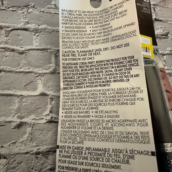 L’Oreal Infallible Brows - 4.0 Dark Brunette- 2 bottles included - Picture 3 of 3